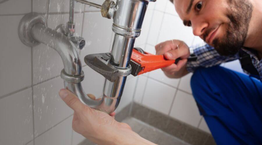 Professional same day plumber services in Oakford, IN